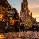 Où se trouvent les marchés de Noël à Strasbourg : 8 places à pied, cathédrale et chalets